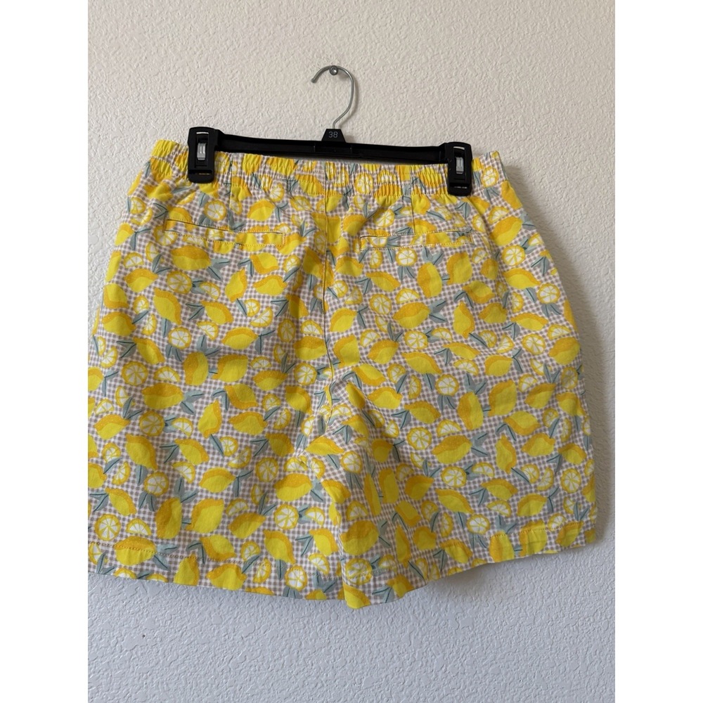 Lands End Womens Shorts Size 8 Yellow Lemon Print Mid Rise Cotton Chino - Picture 3 of 15